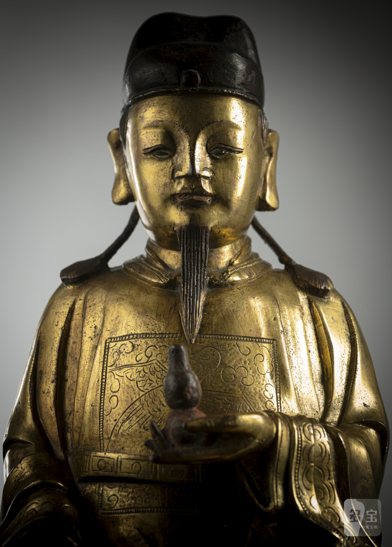 A GILT-BRONZE FIGURE OF A DIGNITARY - 图3